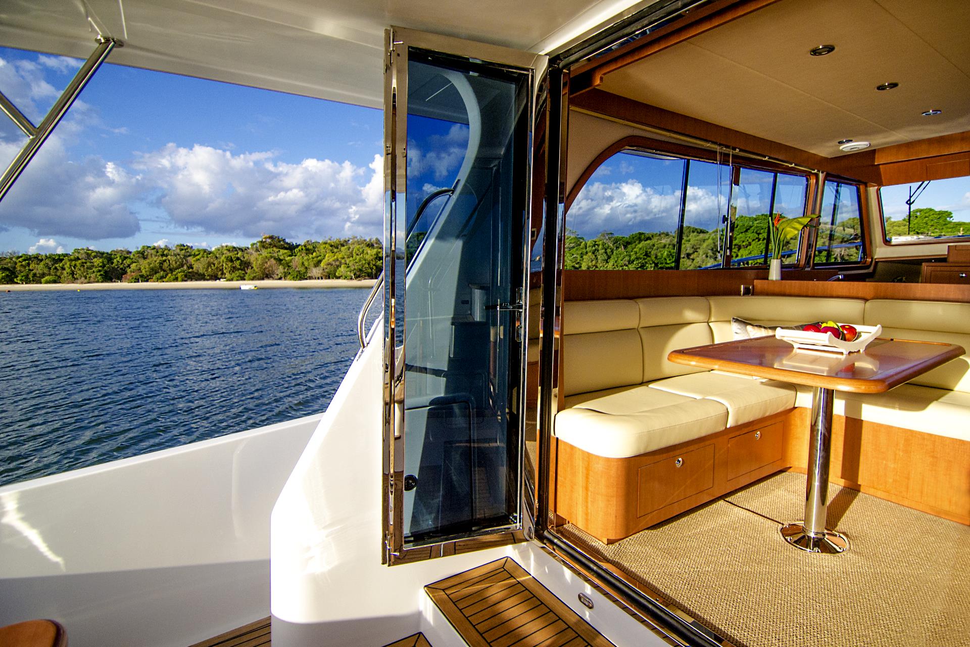 �㽭�ϚW�y�T���޹�˾